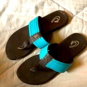 Olukai turquoise sandals
